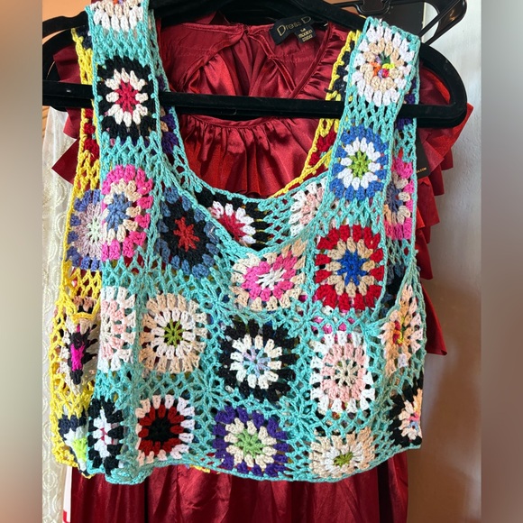 NWT Miss Soarkling Multicolor Crochet Crop Top. Available in S. - Picture 2 of 5